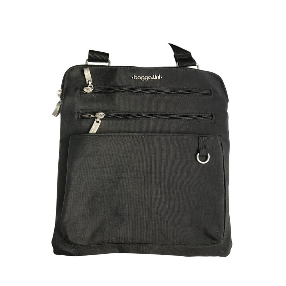 Baggallini NWT Black Crossbody Bag Lightweight Travel Purse RFID Organizer